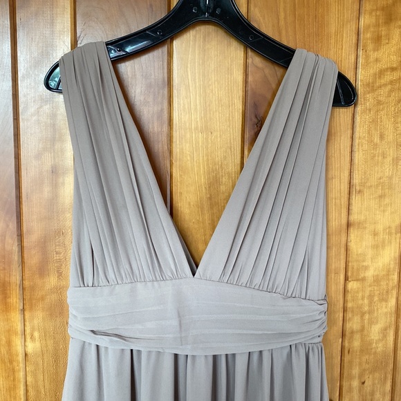 Lulu’s women’s maxi dress/gown - Picture 3 of 5